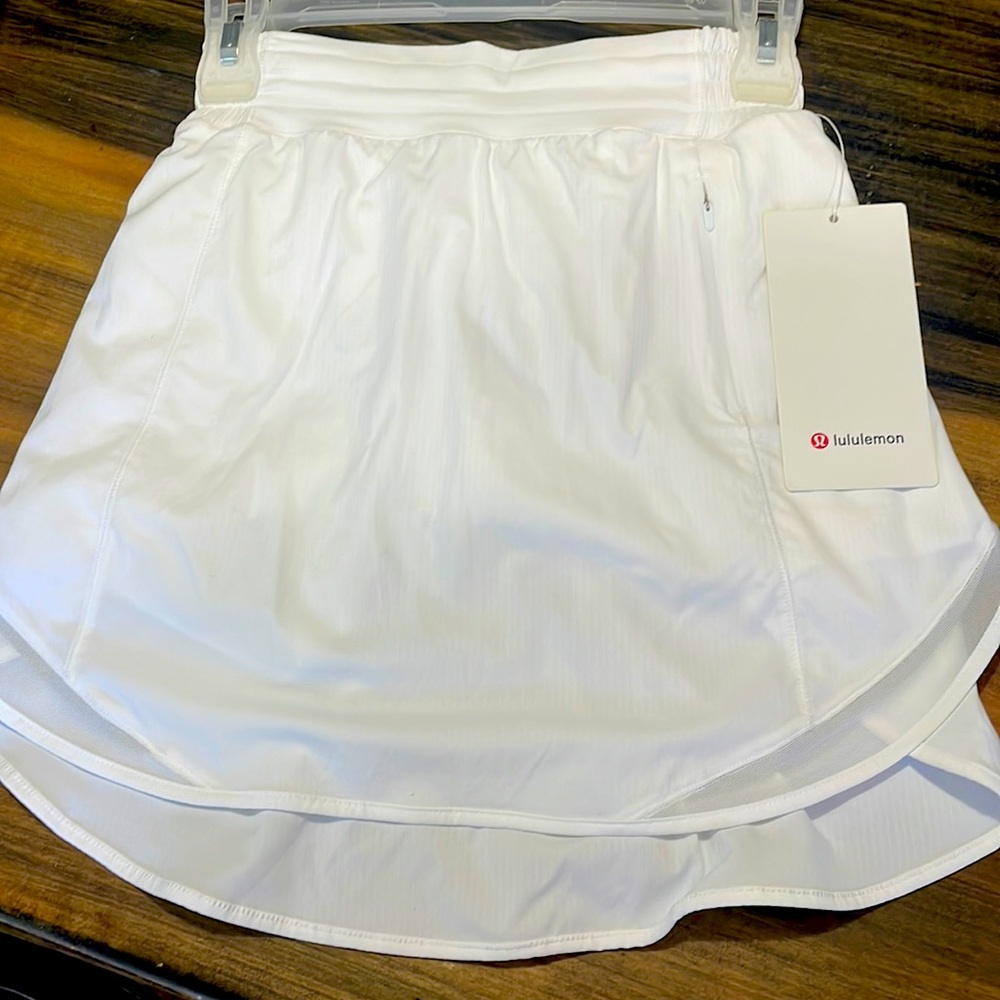 NWT Lululemon white hottie hot skirt !